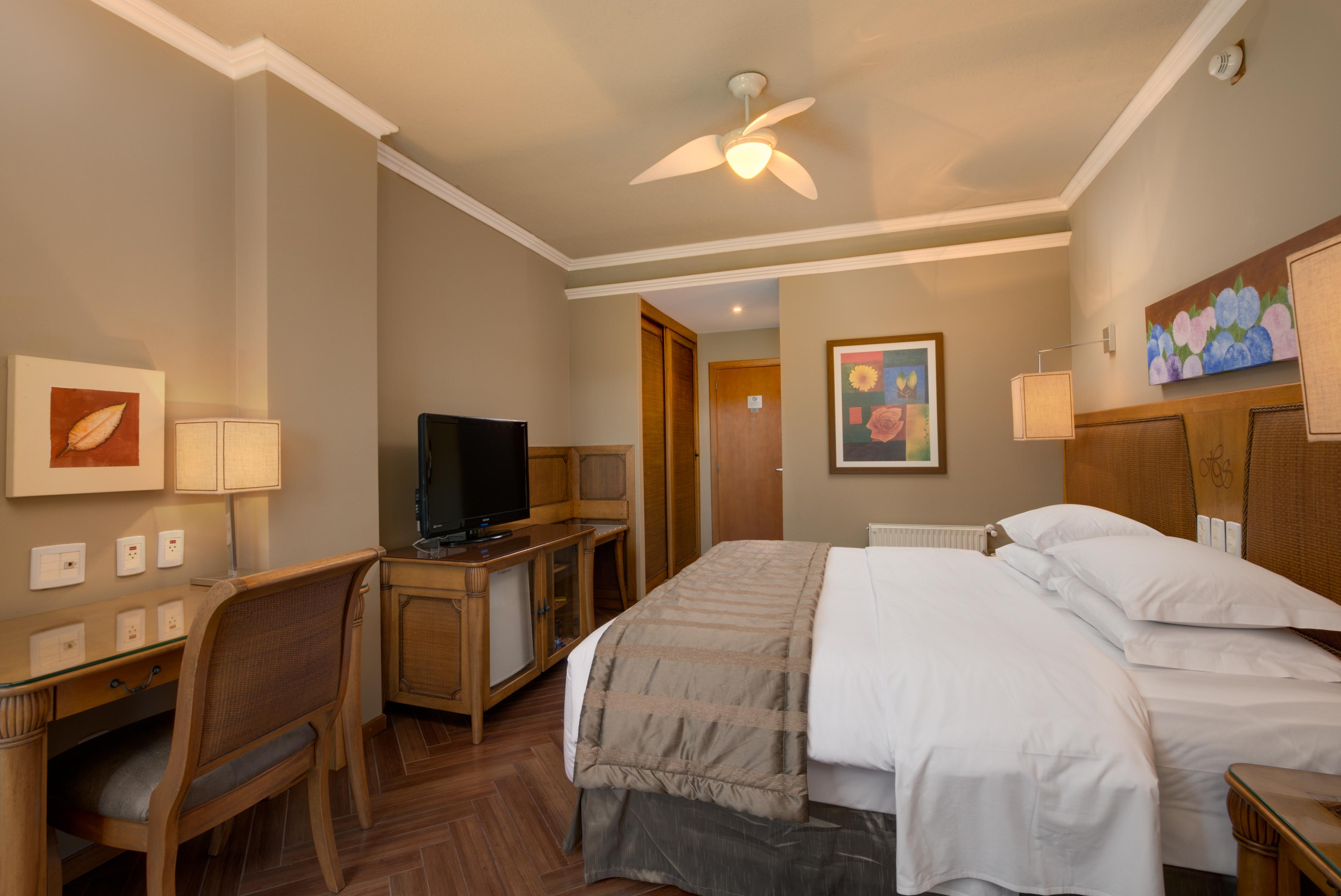 Wish Serrano Resort กรามาโด ภายนอก รูปภาพ A room at the hotel
