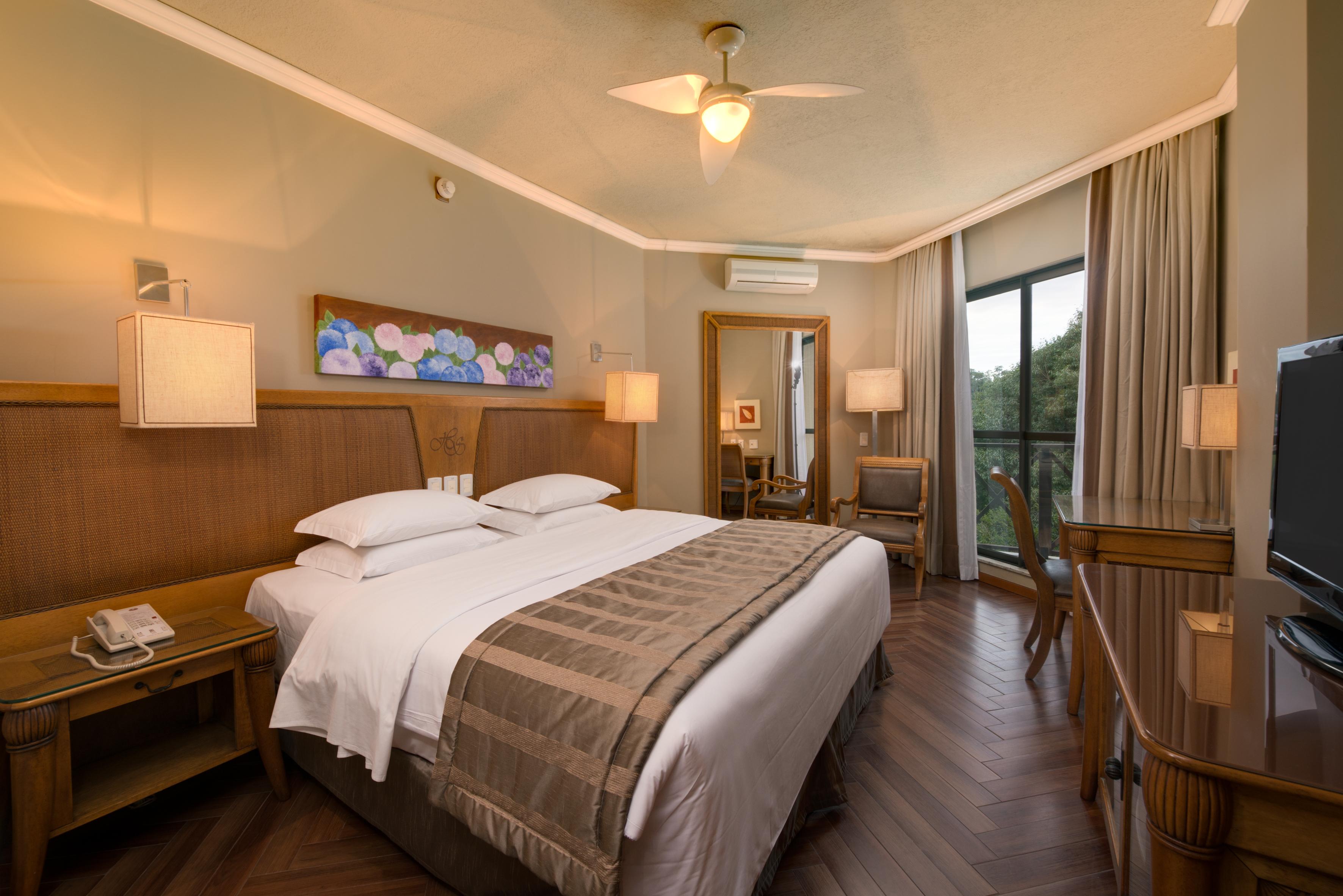 Wish Serrano Resort กรามาโด ภายนอก รูปภาพ A room at the hotel