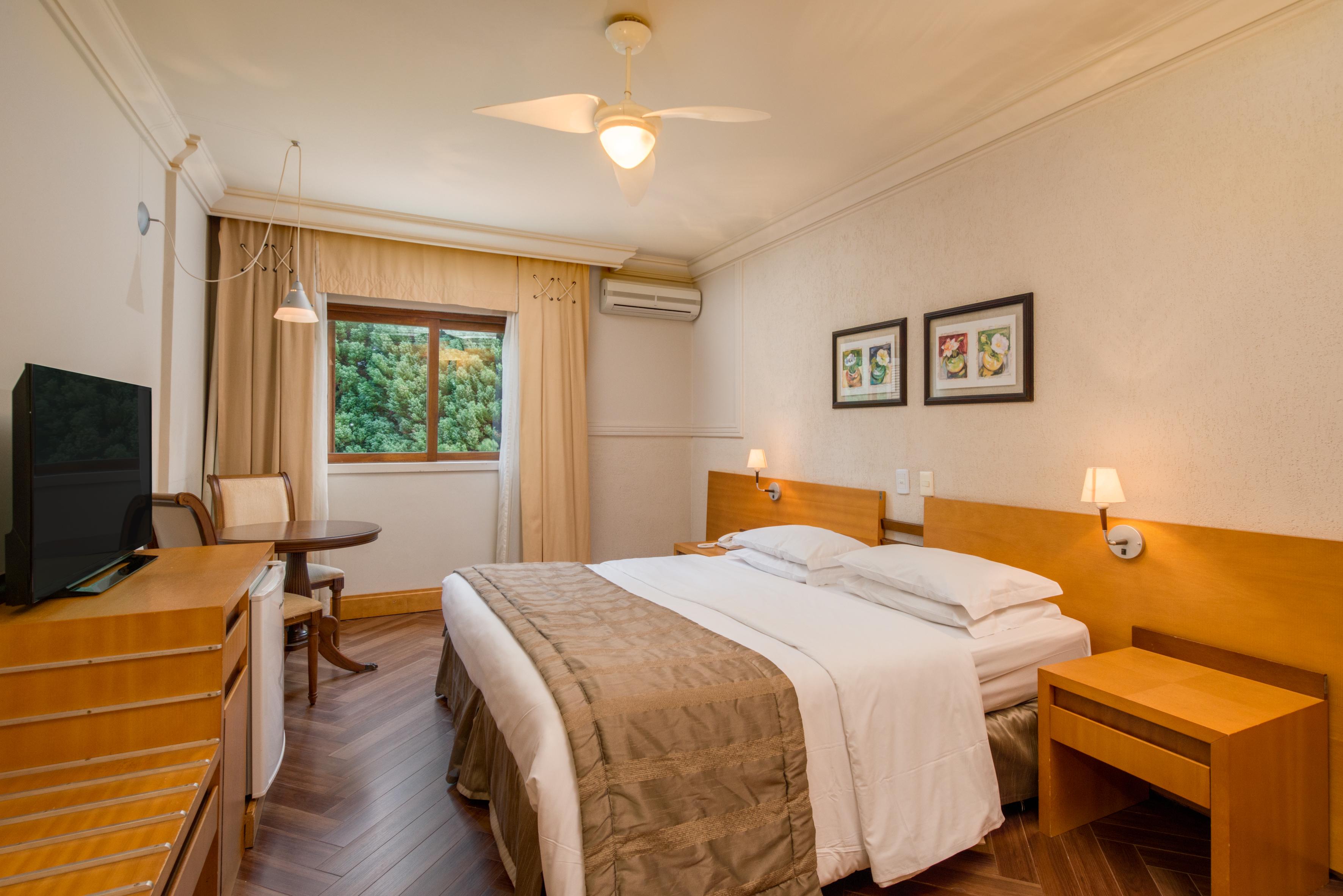 Wish Serrano Resort กรามาโด ภายนอก รูปภาพ A room at the hotel