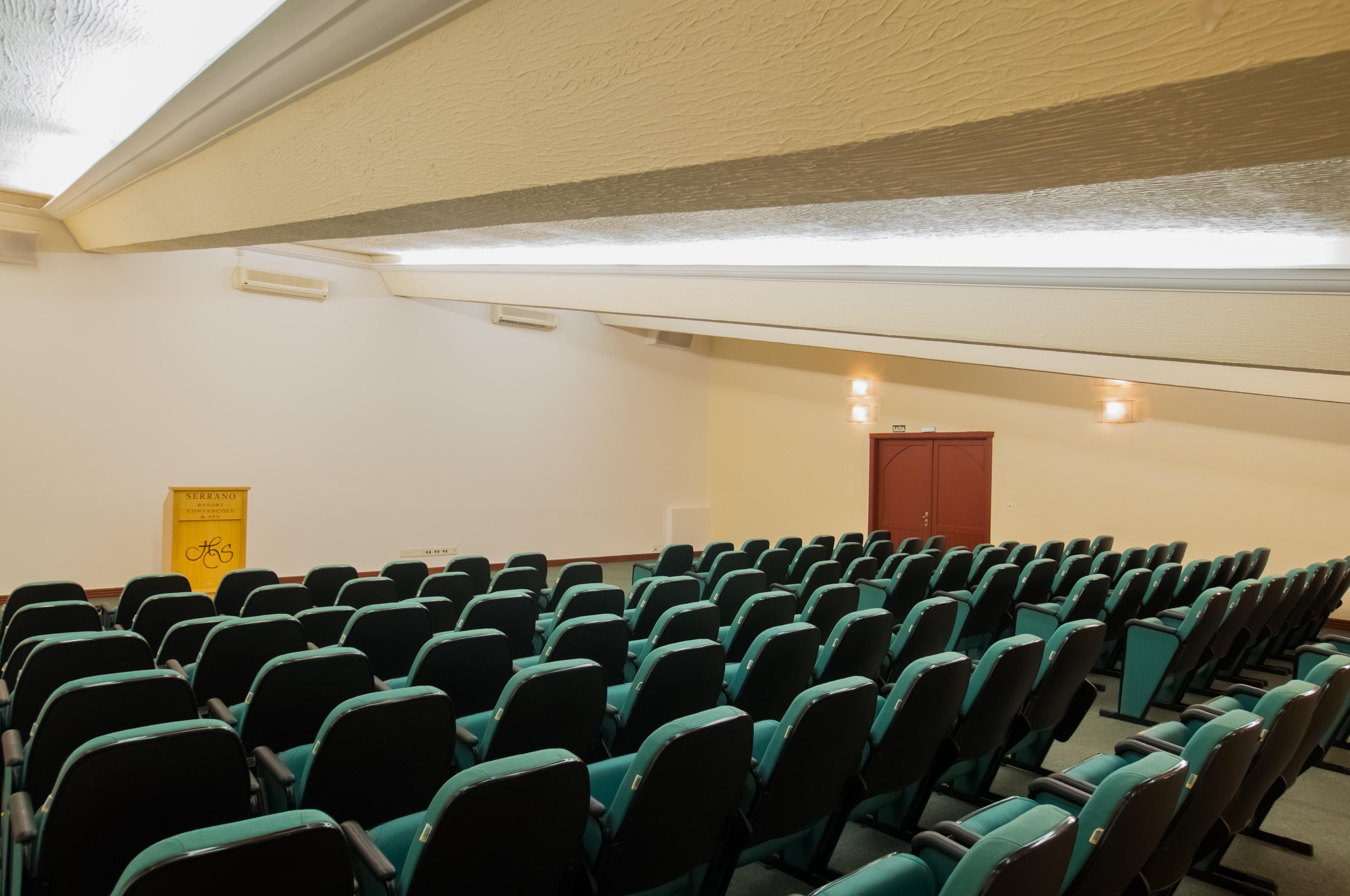 Wish Serrano Resort กรามาโด ภายนอก รูปภาพ Auditorium