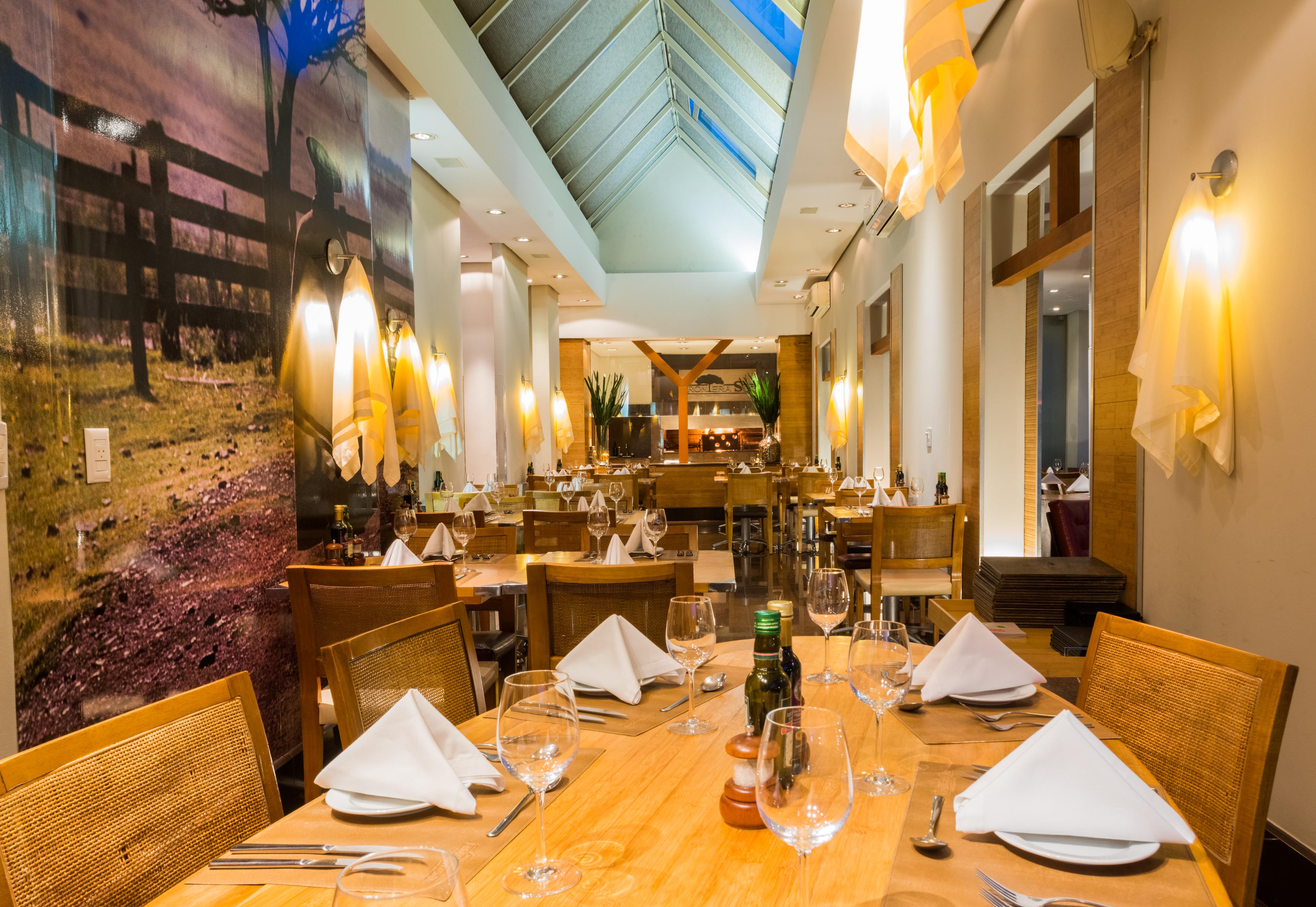 Wish Serrano Resort กรามาโด ภายนอก รูปภาพ Restaurant